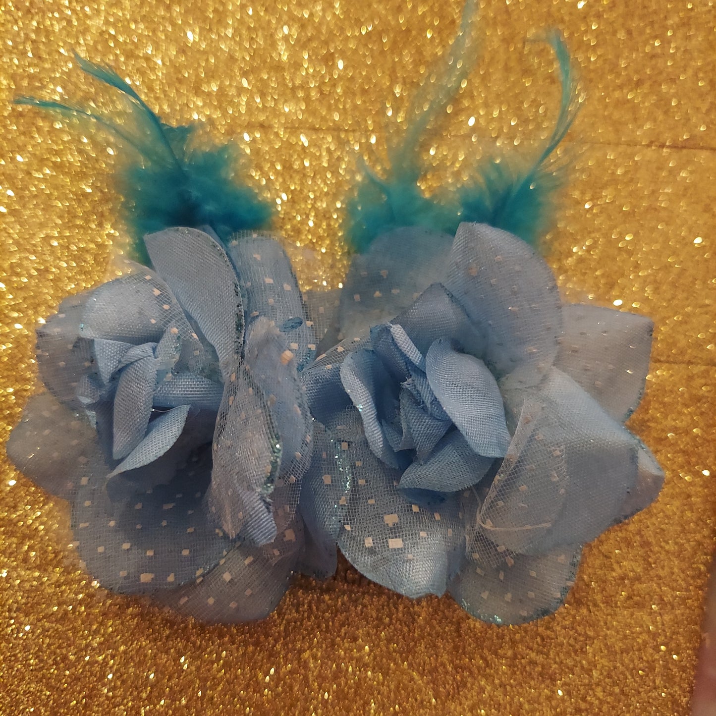 Flor con plumas bow set