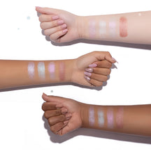 Load image into Gallery viewer, BRATZ X BEAUTY CREATIONS KEEP ON PLAYIN' BAKED HIGHLIGHTS