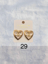 Load image into Gallery viewer, Inspired earrings of Cc