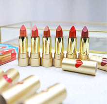 Load image into Gallery viewer, Hydro Shine Moisturizing Lipstick