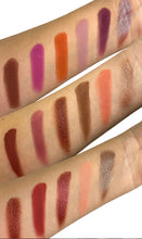 Load image into Gallery viewer, Legally Nude - 24 Eyeshadow Palette