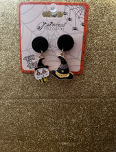 Load image into Gallery viewer, Halloween earrings

