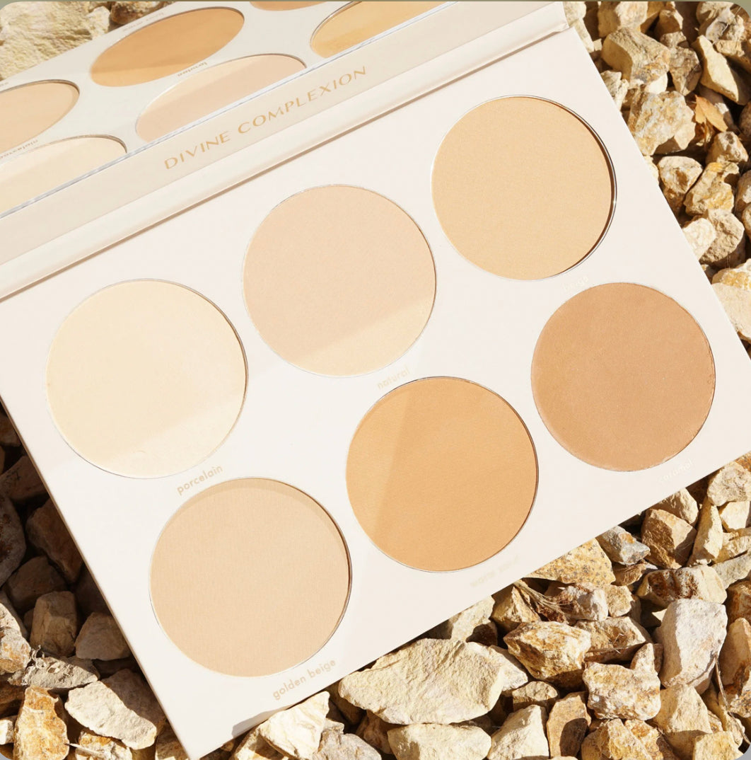 DIVINE COMPLEXION Pressed Finishing Powder