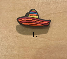 Load image into Gallery viewer, Hat croc charms
