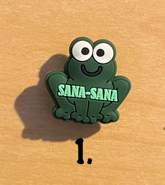 Sana Sana croc charm