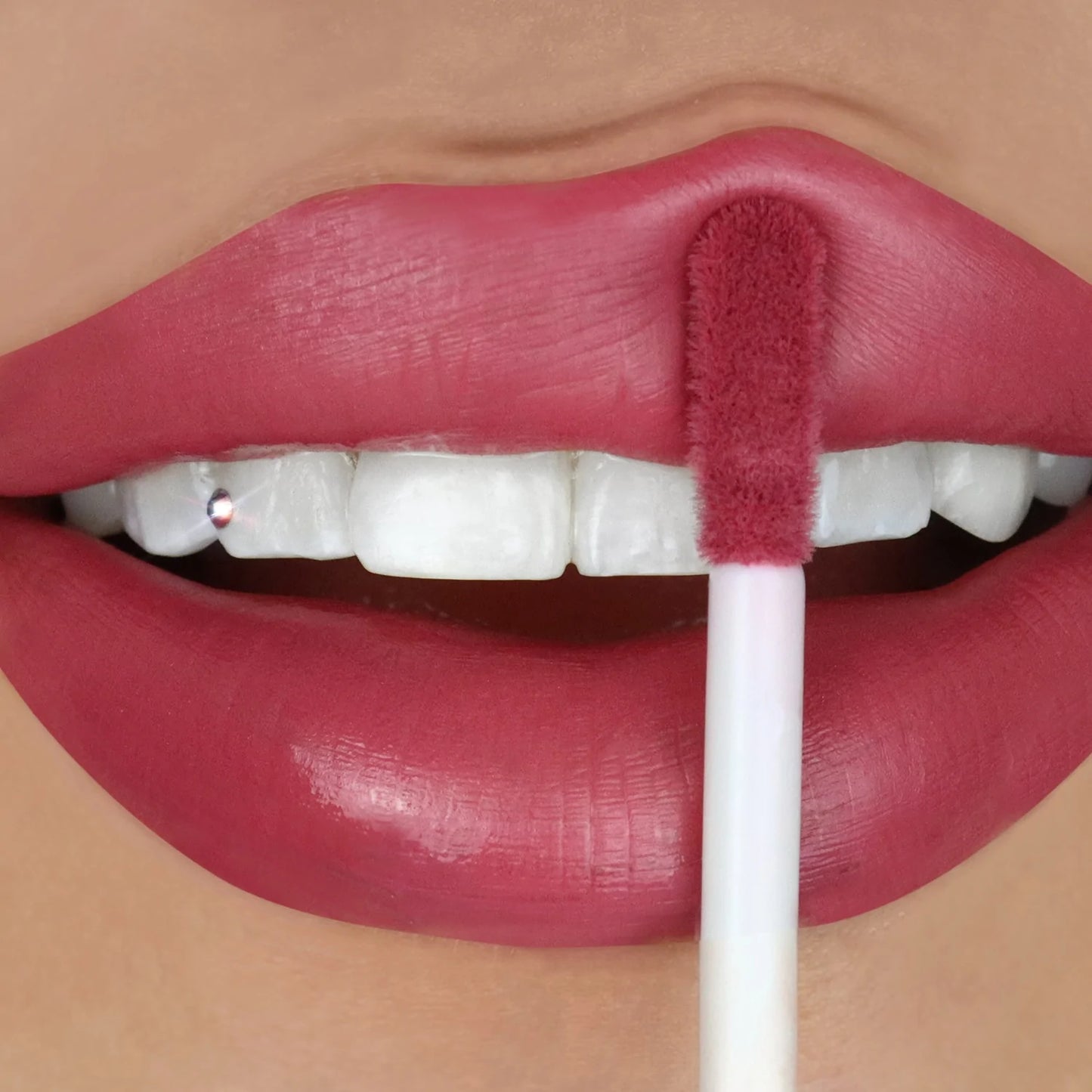 HIGH CLASS LIP PAINT