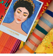 Load image into Gallery viewer, la dama de flores
