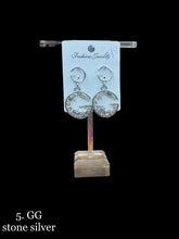 Load image into Gallery viewer, Inspired earrings of GG

